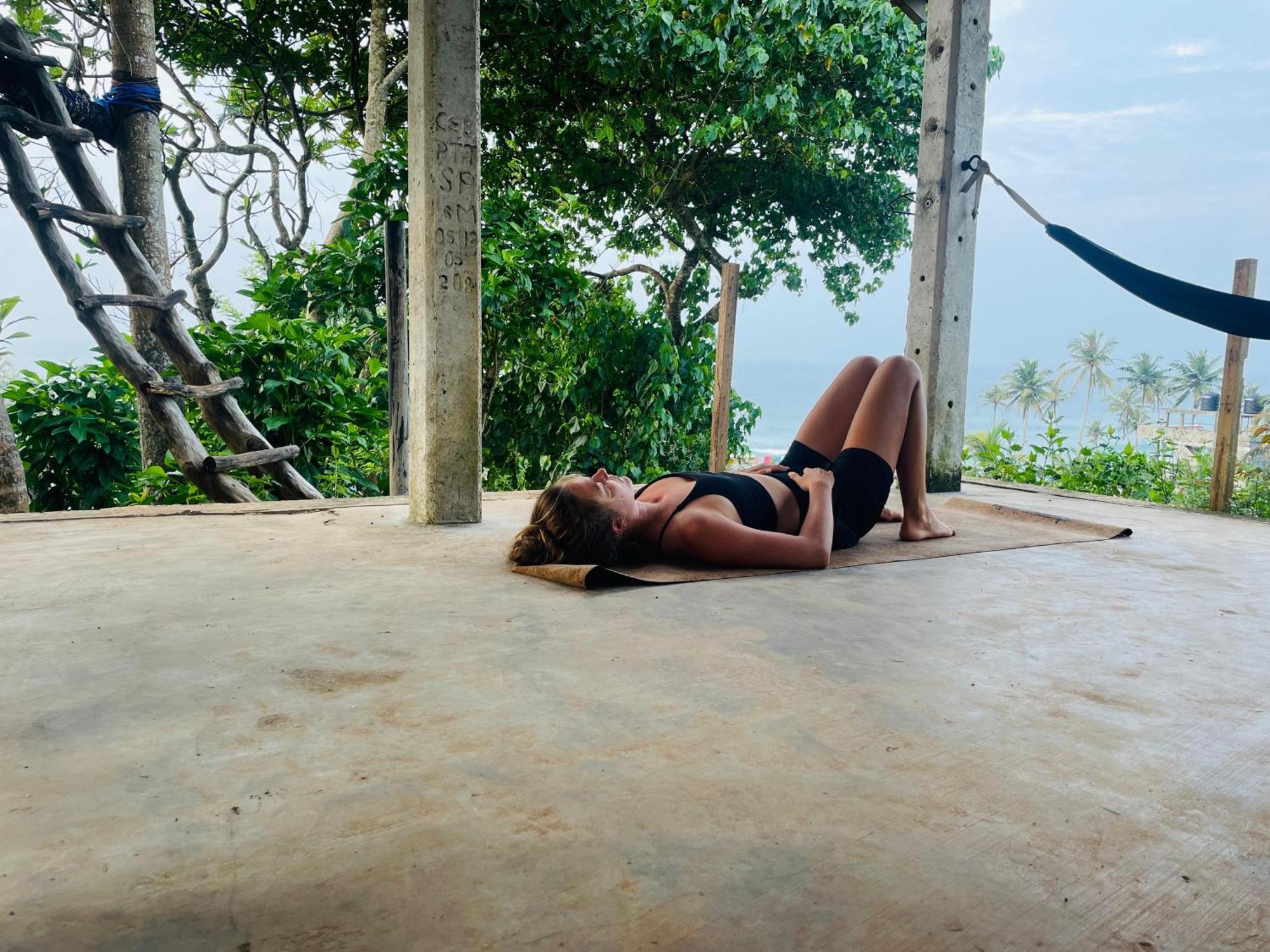 Sky Mountain Cafe With Seaview Bed & Breakfast Weligama Ngoại thất bức ảnh